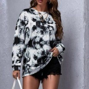 Tie-Dye Wash Oversized comfy shirt small